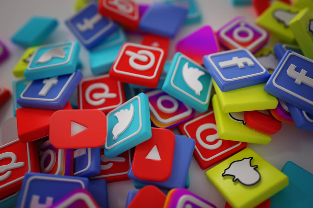 Obsługa social media – dlaczego warto powierzyć ją specjalistom?